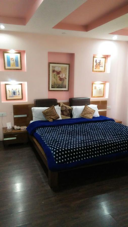 Hotel Elm Tree Amritsar Exterior foto